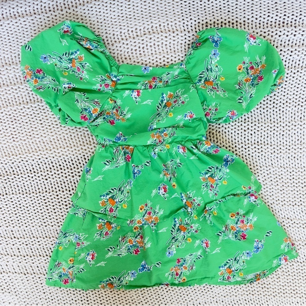Cat & Jack Floral Green Girl's Dress with Puff Sleeves Size Medium (8)